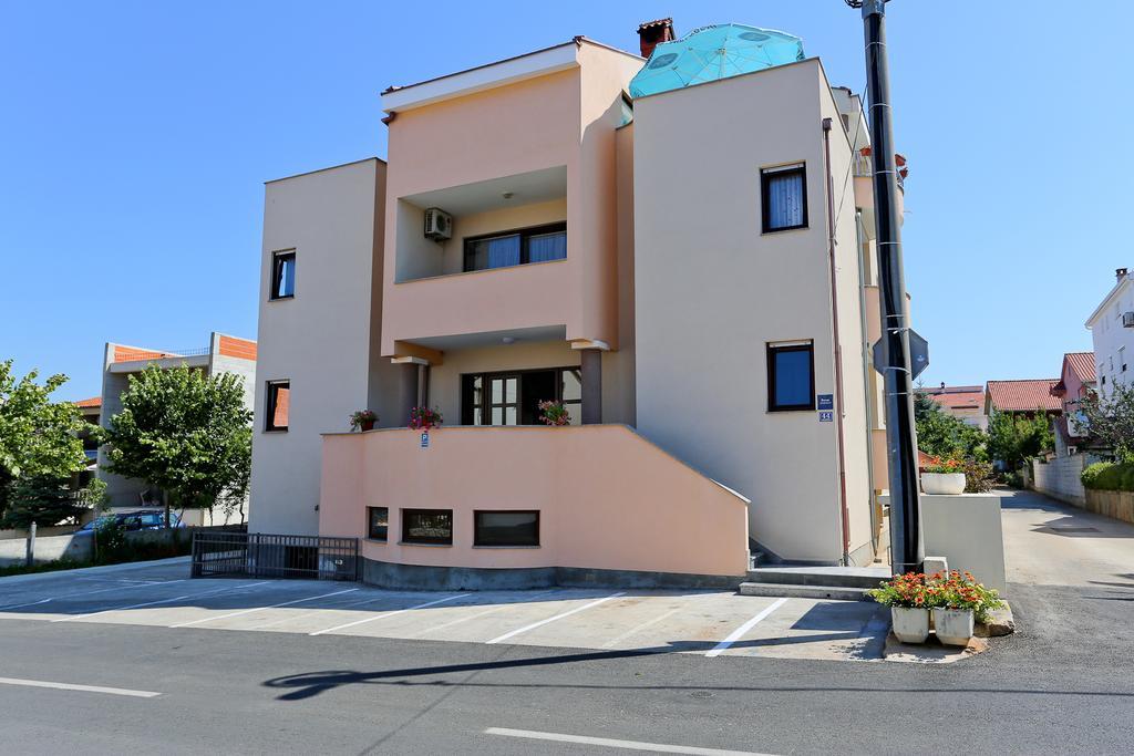 Apartments Bobi Zara Esterno foto